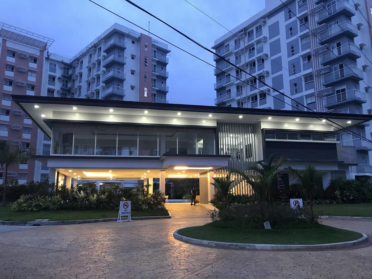 Mivesa Garden Residences By Cec Cebu Stadt Exterior foto